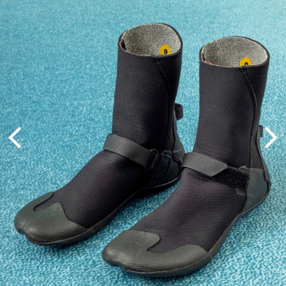Mollusk Neoprene Booties